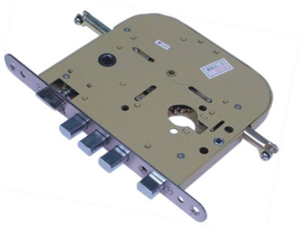 益陽汽車開鎖（配汽車鑰匙公司）