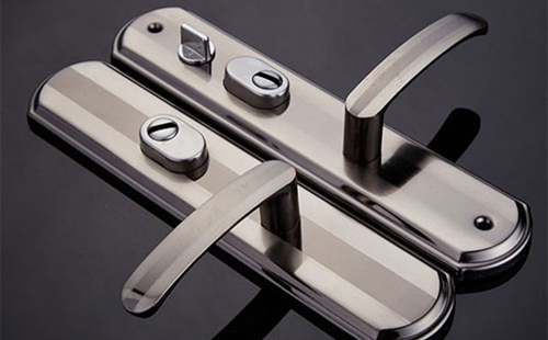 惠州配汽車鑰匙（開汽車鎖電話）